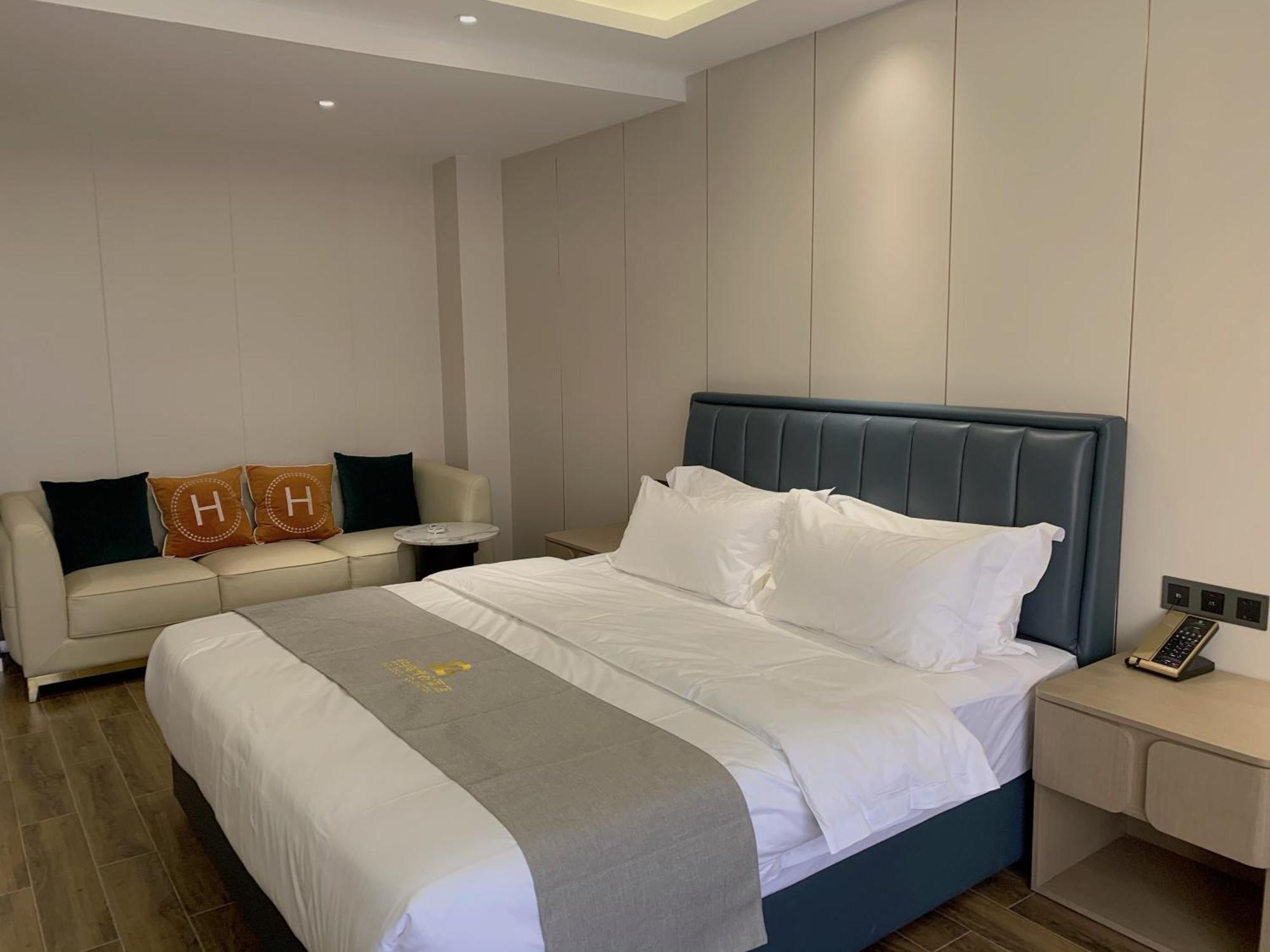 Bole Jing Pin Hotel Sihanoukville Exterior photo